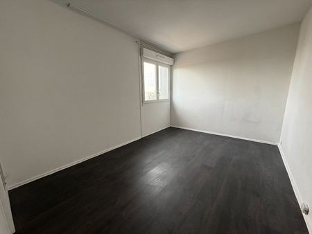 Location Appartement 5 pièces 88m² - Photo 4