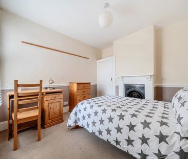 3 bedroom terraced house to rent - Photo 4