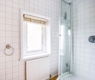 3 bedroom flat to rent - Photo 1