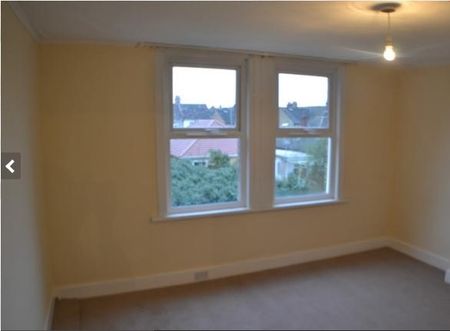 3 Bed Maisonette, Eastcote Road, HA2 - Photo 3