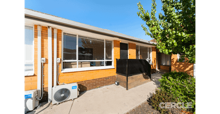 Ideal Villa Unit Close To Amenities - Photo 3