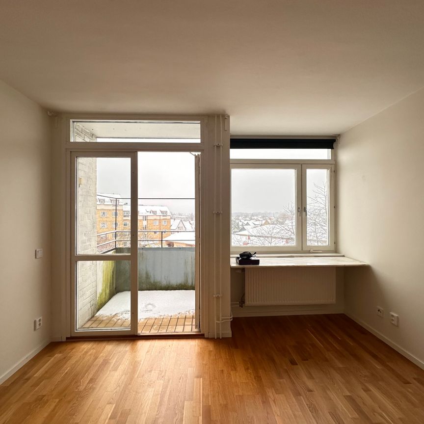 Åragatan 24- 3rok (lgh 1303) - Photo 1