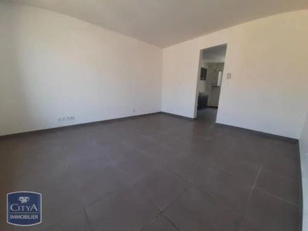 Appartement à louer 3 pièces 74m² - Photo 3