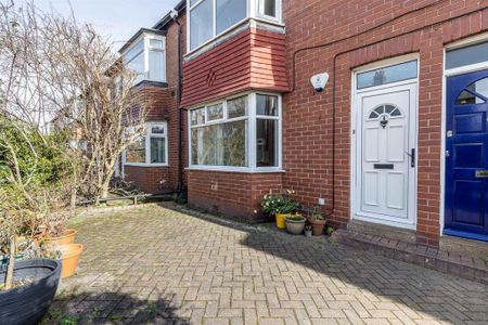 2 bedroom flat to rent - Photo 5