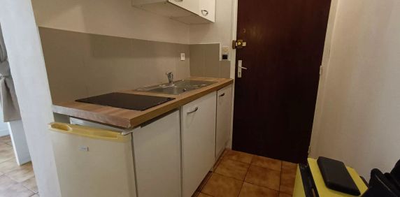 Appartement Bordeaux 1 pièce(s) 16,4 m2 - Photo 2