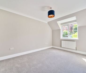 Kings Road, Haslemere, Surrey, GU27 - Photo 4