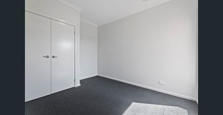 Spacious Family Living in an Up-and-Coming Location - Photo 4