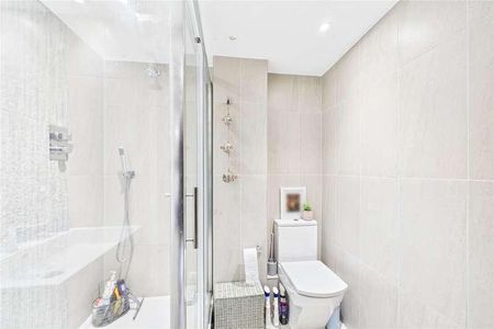 Ray Park Avenue, Maidenhead, Berkshire, SL6 - Photo 4