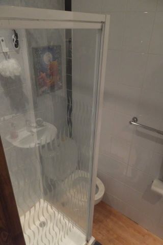 1 Bed Flat, Wellington Park, BS8 - Photo 4