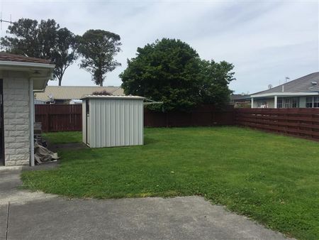 Kotuku Place, Taradale - Photo 4