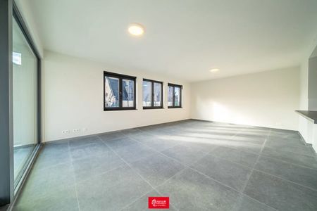 Appartement te huur - Foto 2