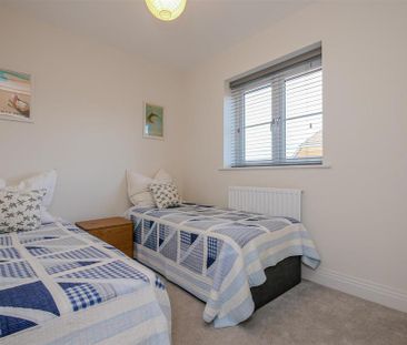 3 bedroom detached house to rent - Photo 6