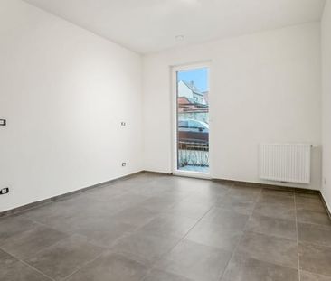 Appartement te huur - Photo 1