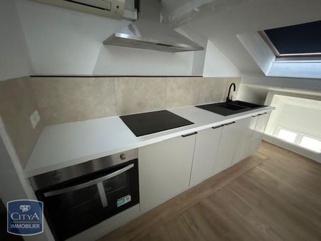 Location Appartement 3 pièces 69m² MARSEILLE 7ème - Photo 2