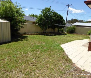 Spacious 3-Bedroom Home in Desirable MacGregor Location - Photo 3