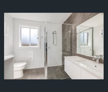 STREET-FACING GRANNY FLAT WITH PREMIUM FINISHES & PRIVATE ACCESS - Photo 4