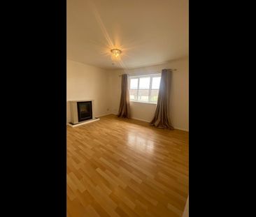2 Bed Flat, Old Shettleston Road, G32 - Photo 1