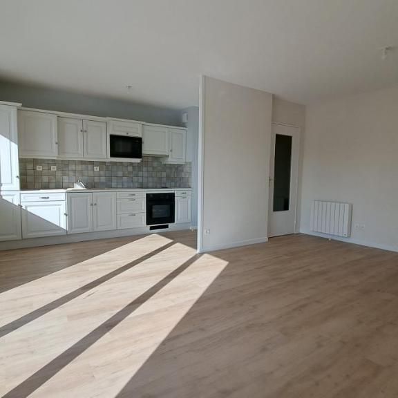 Bel appartement de type 3 avec balcon exposé Sud et garage . - Photo 1