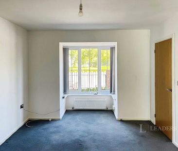 3 bedroom house to rent Kirkmanshulme Lane, Manchester, M18 - Photo 2