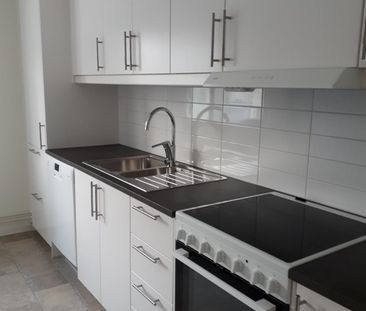 Esbjörnsvägen 18 C - Foto 1