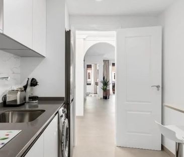 La Maestranza, Nueva Andalucia, Marbella, Andalusia 29660 - Photo 5