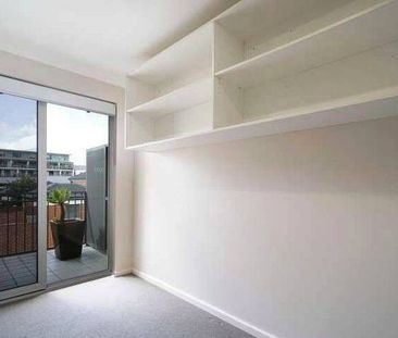 Stylish Highgate Townhouse - Photo 3