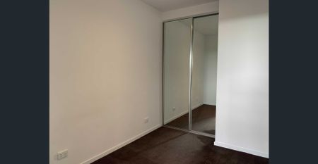 City Edge Style with Picture-Perfect Panorama - Photo 4