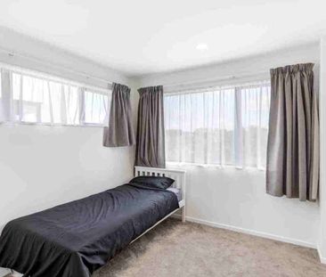 Flat Bush, 23 Rana Road - Photo 6