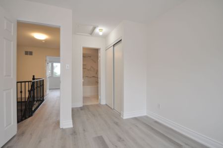 For Lease - 19 Rosebank Drive Unit# 107, Toronto, Ontario - Photo 4