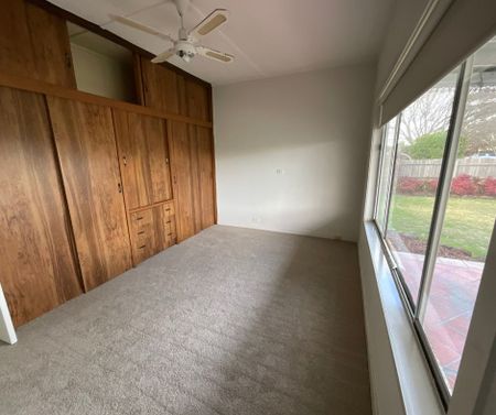 6 Pollock Avenue Traralgon - Photo 2