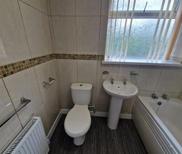 Clydach Road, Ynystawe, SA6 5AY, Swansea - Photo 2