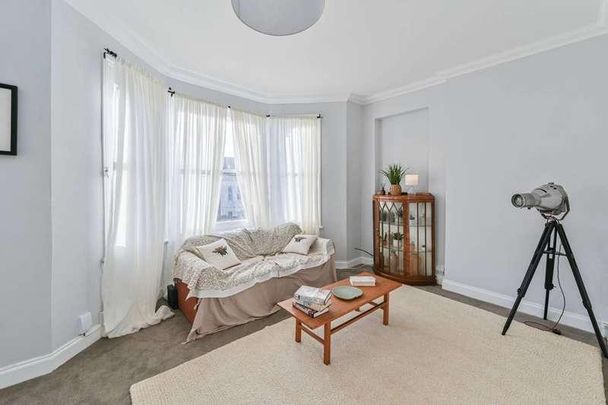 Gleneagle Road, Streatham, SW16 - Photo 1