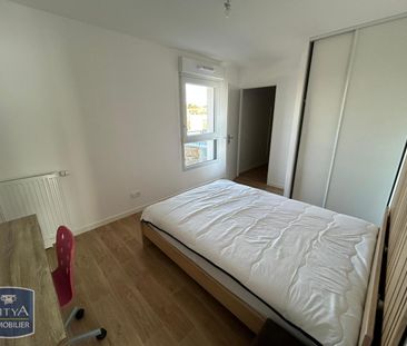 Location Appartement 2 pièces 37m² LA ROCHE SUR YON 85000 - Photo 3