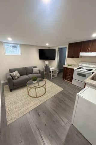 For Lease - 332 Jackson Street Unit# Lower, Hamilton, Ontario - Photo 3