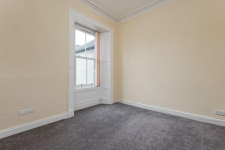 5 bedroom semi-detached house to rent - Photo 3