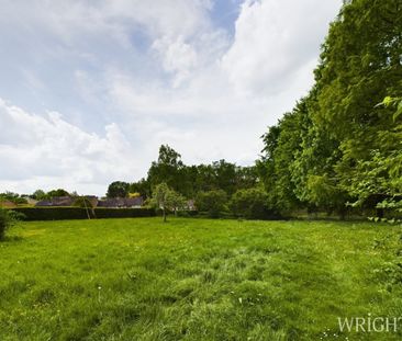 2 bedroom Apartment - CORNERS, WELWYN GARDEN CITY. - Photo 4