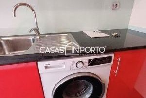 T1 Junto á Faculdade de Belas Artes