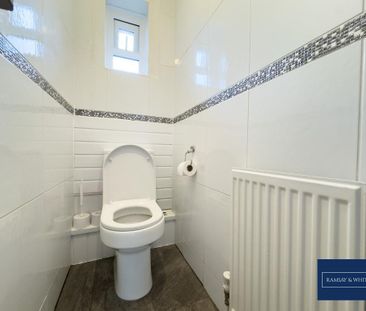 3 bedroom end of terrace house to rent - Photo 6