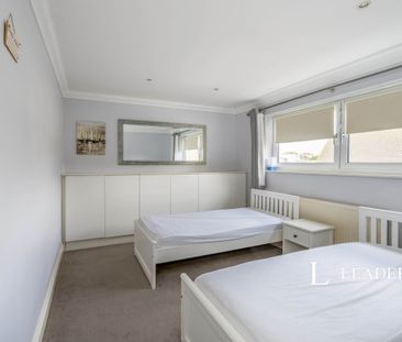 2 bedroom apartment to rent The Gables, Norfolk Square, PO21 - Photo 3