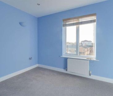 Princess Elizabeth Way, GL51 - Photo 2