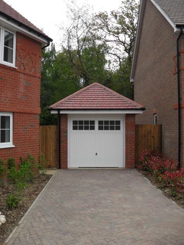 4 bedroom detached house to rent - Photo 5