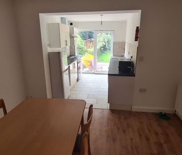 Lower Road Beeston, Nottingham - Photo 2