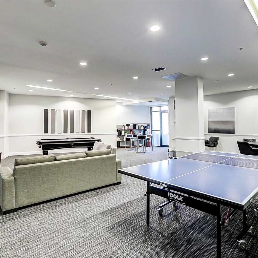 For Lease - 2910 Highway 7 Road Unit# 1201, Vaughan, Ontario - Photo 1