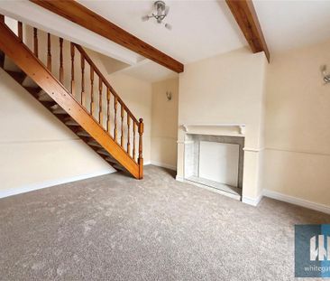 2 bedroom terraced house to rent - Photo 4