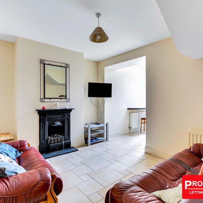 STUDENT ACCOMMODATION, 20 Argyle Terrace, Derry/Londonderry, BT48 0DW - Photo 1