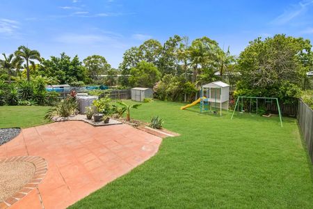 Spacious and Stylish Home For Family Living - Photo 3