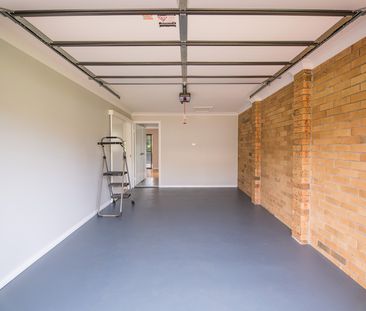 17 Amaroo Parade, Port Macquarie NSW 2444 - House For Rent | Domain - Photo 2