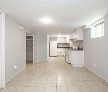 **ALL INCLUSIVE** 2 Bedroom Lower Unit in St. Catharines!! - Photo 4