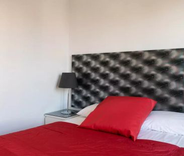 3-bedroom apartment for rent in Embajadores, Madrid - Foto 3