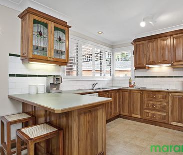 IMPRESSIVE FOUR BEDROOM PROPERTY IN LANSVALE - Photo 5